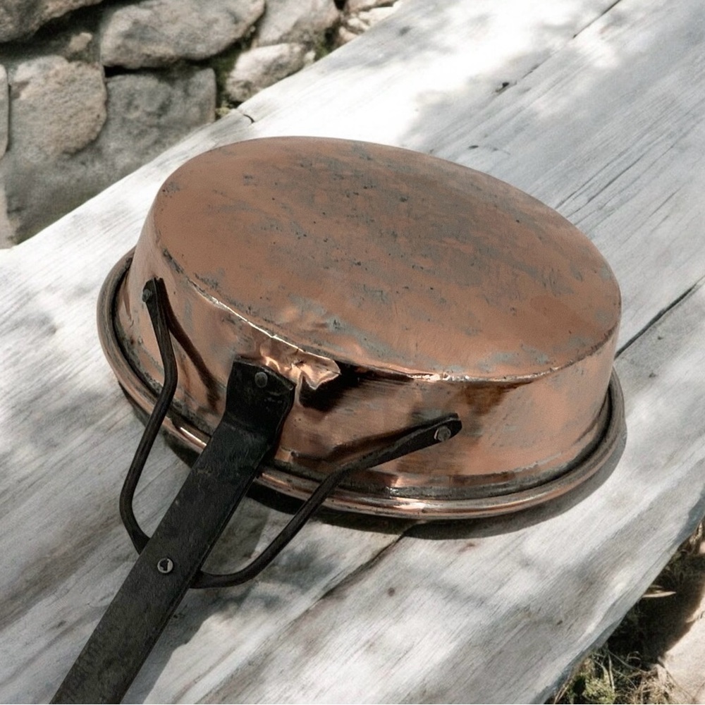 Antique c1800s Rustic Thick Copper Sauté Pan, Long Hand Forged Iron Handle - Picture 9 of 10